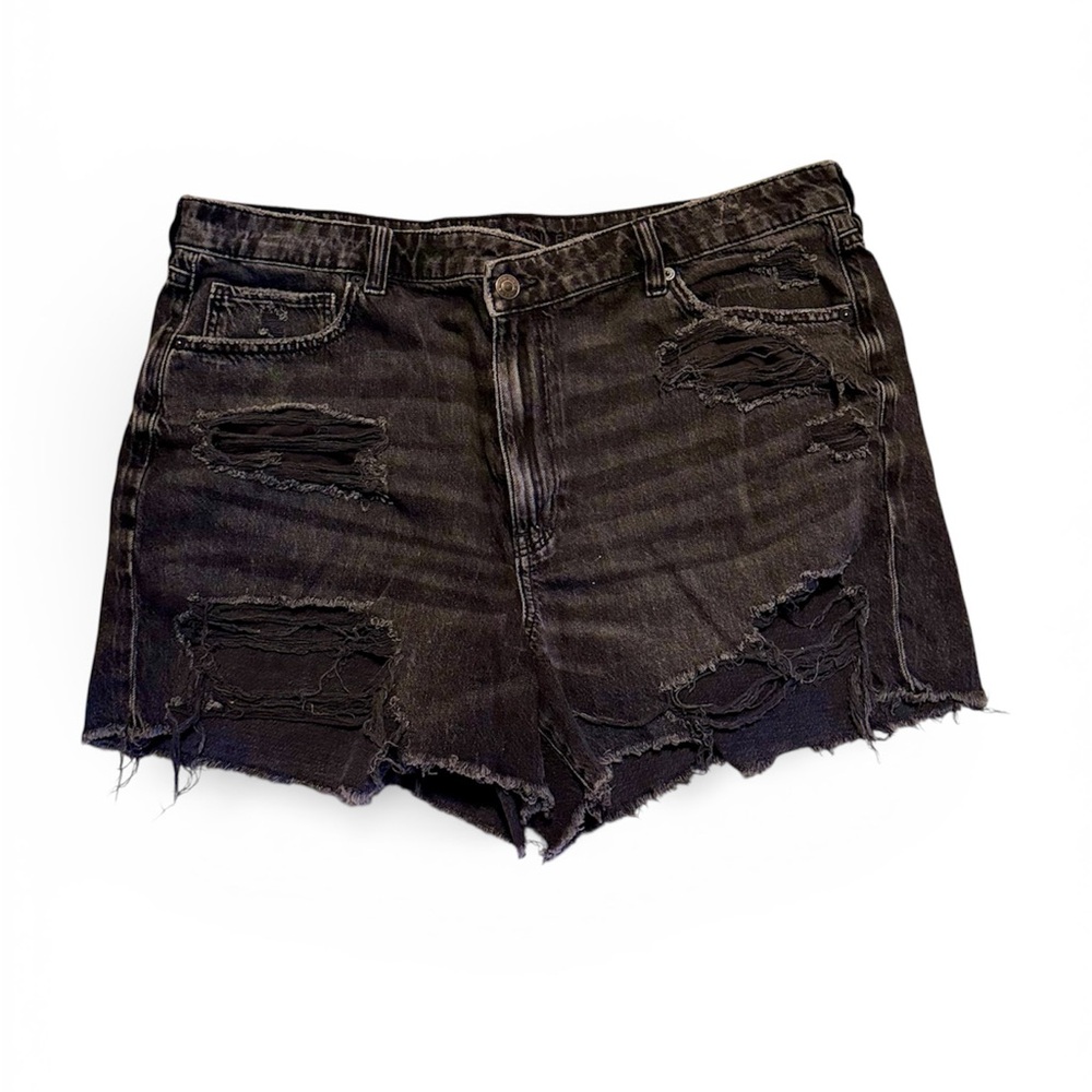 American Eagle Shorts sz 18 Distressed Black Denim